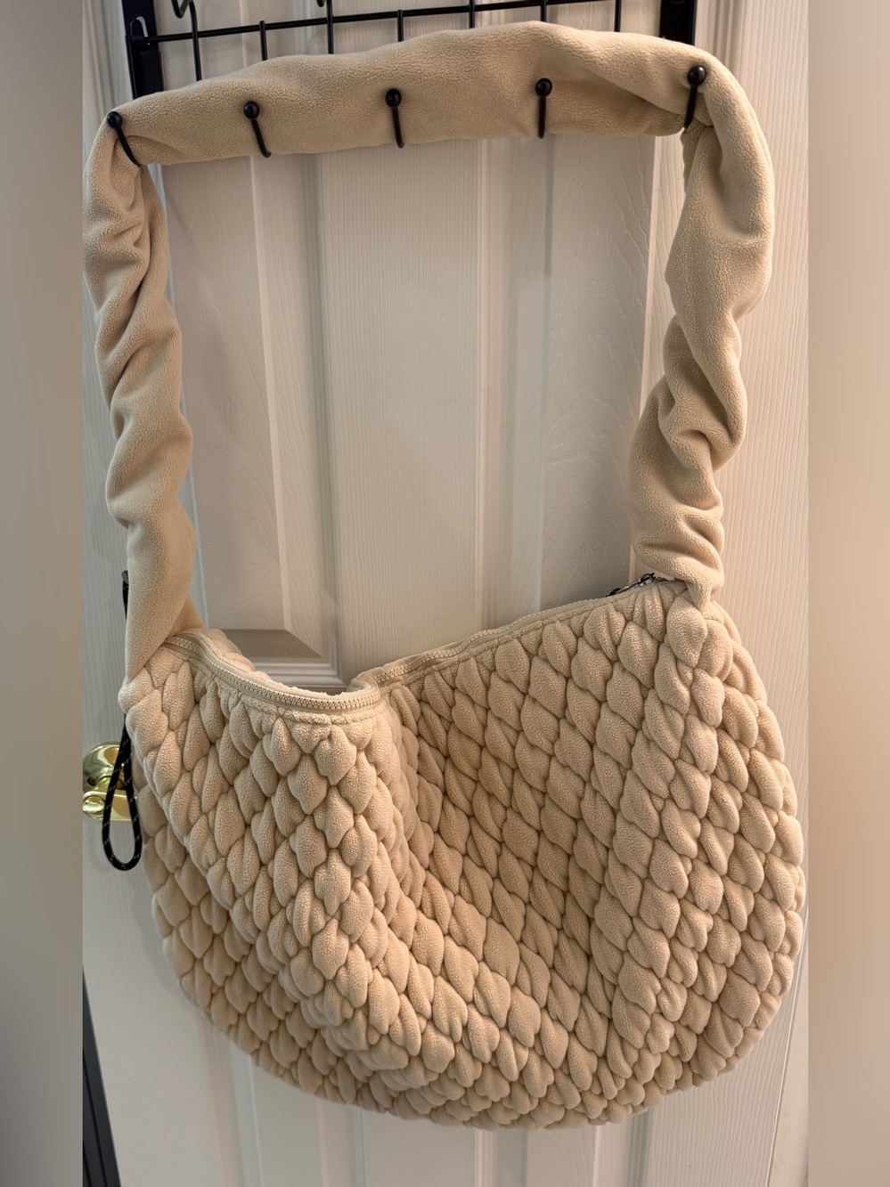 Free People FP Movement Pucker Up Fleece Carryall Bag Home Plate Ivory Neutral - Picture 3 of 11